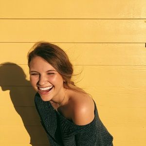 Meet your Posher, Cortni